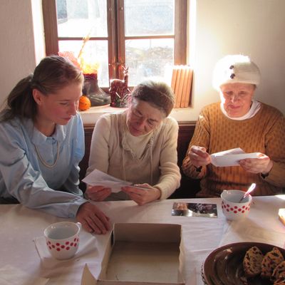 „Milyen jó volt hazajönni!” – múltidéző élmények demenciával élőknek