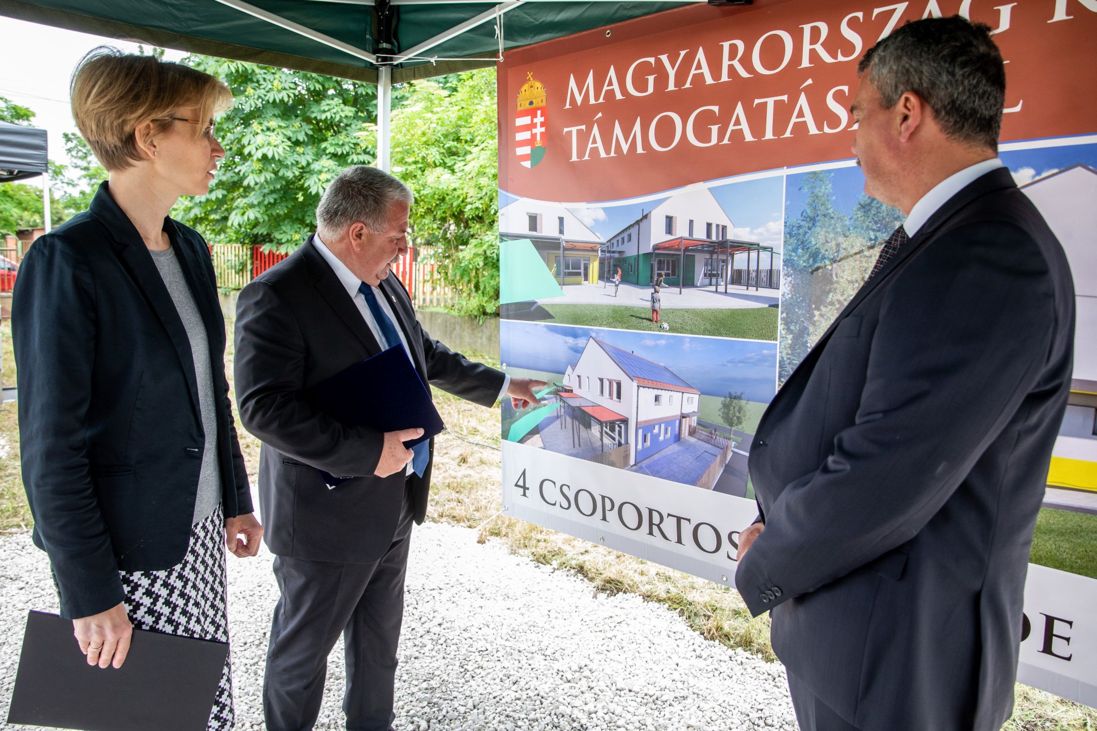 “A család a nemzet és minden további építkezés alapköve”