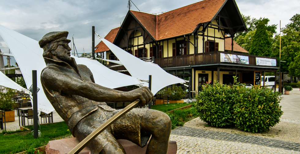 Mártózzunk meg a kultúrában is!