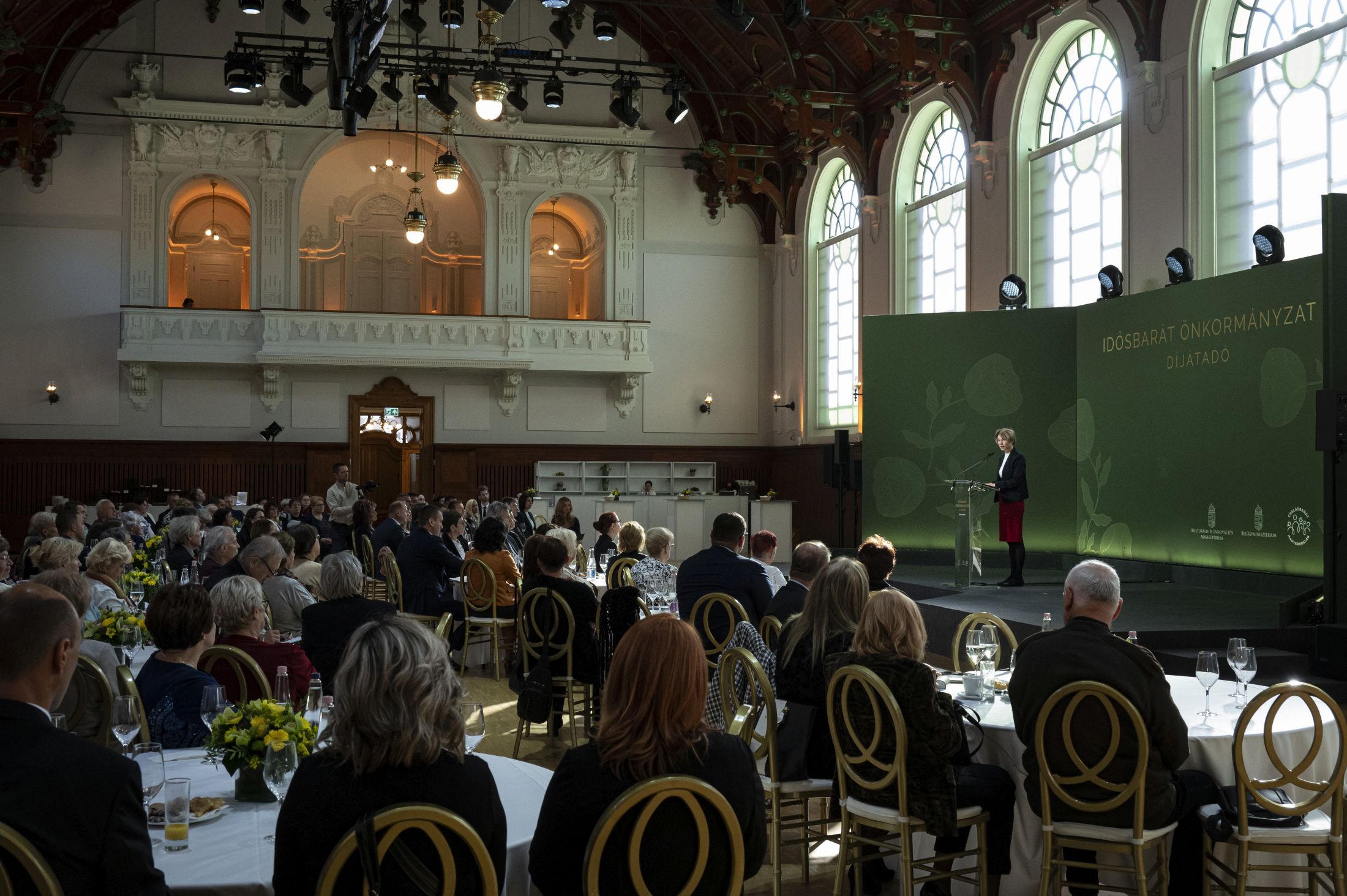 Átadták az Idősbarát Önkormányzat Díjakat