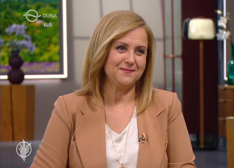 A Duna TV-ben  az Év Női Menedzsere díj szavazásról