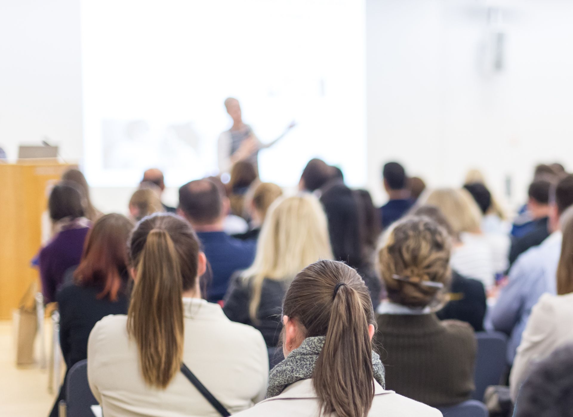 Képzések a gyermekvédelmi jelzőrendszer tagjai számára