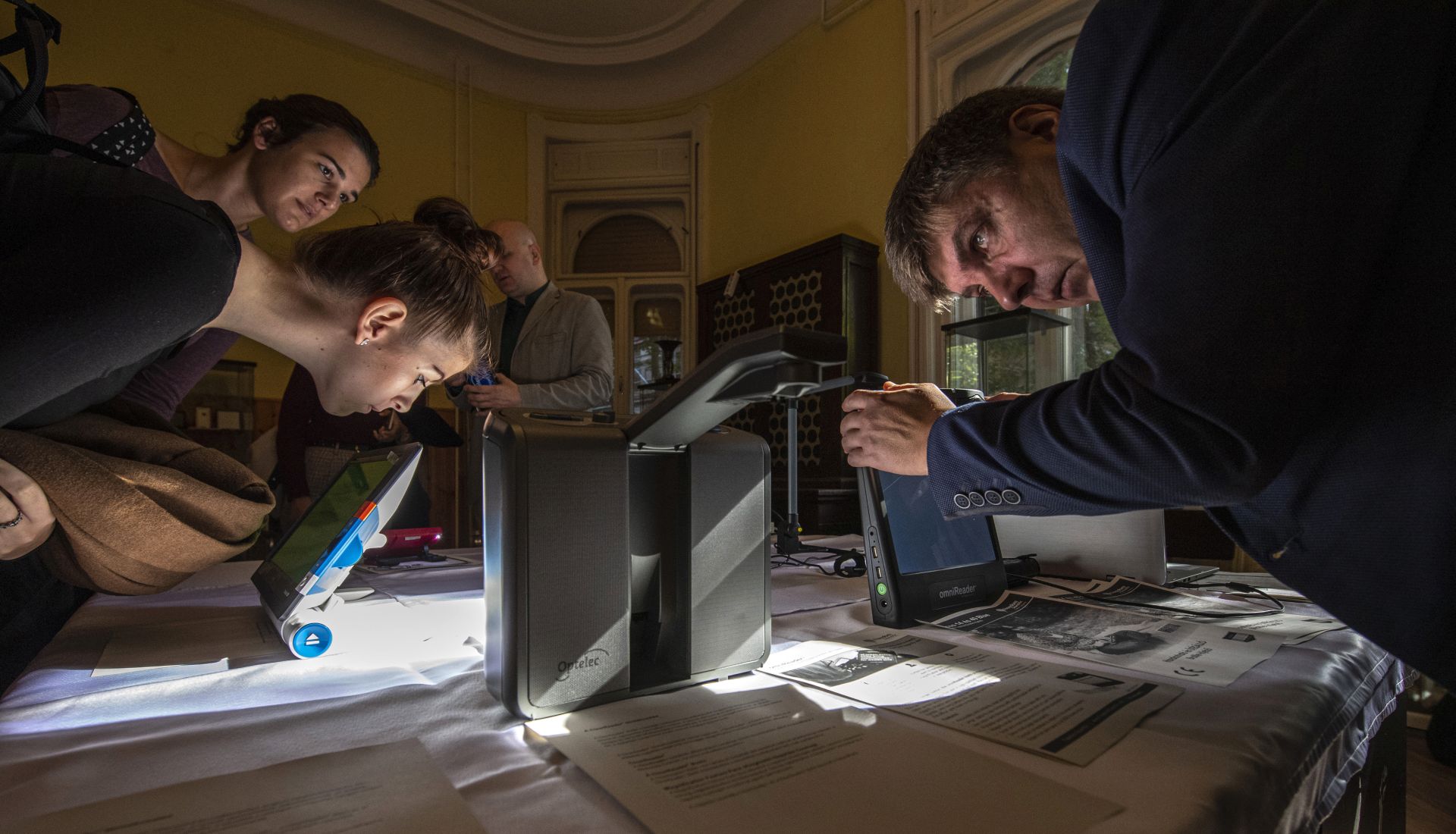 Kihívást jelent a látássérült gyermekek oktatása