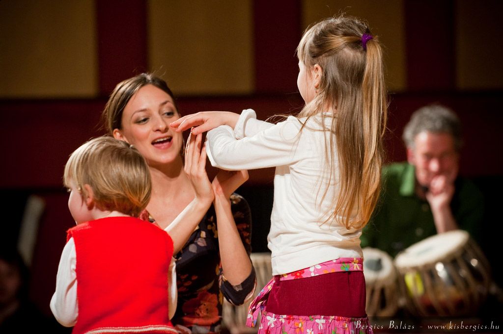 "A mai gyermekek a változás korába születtek"