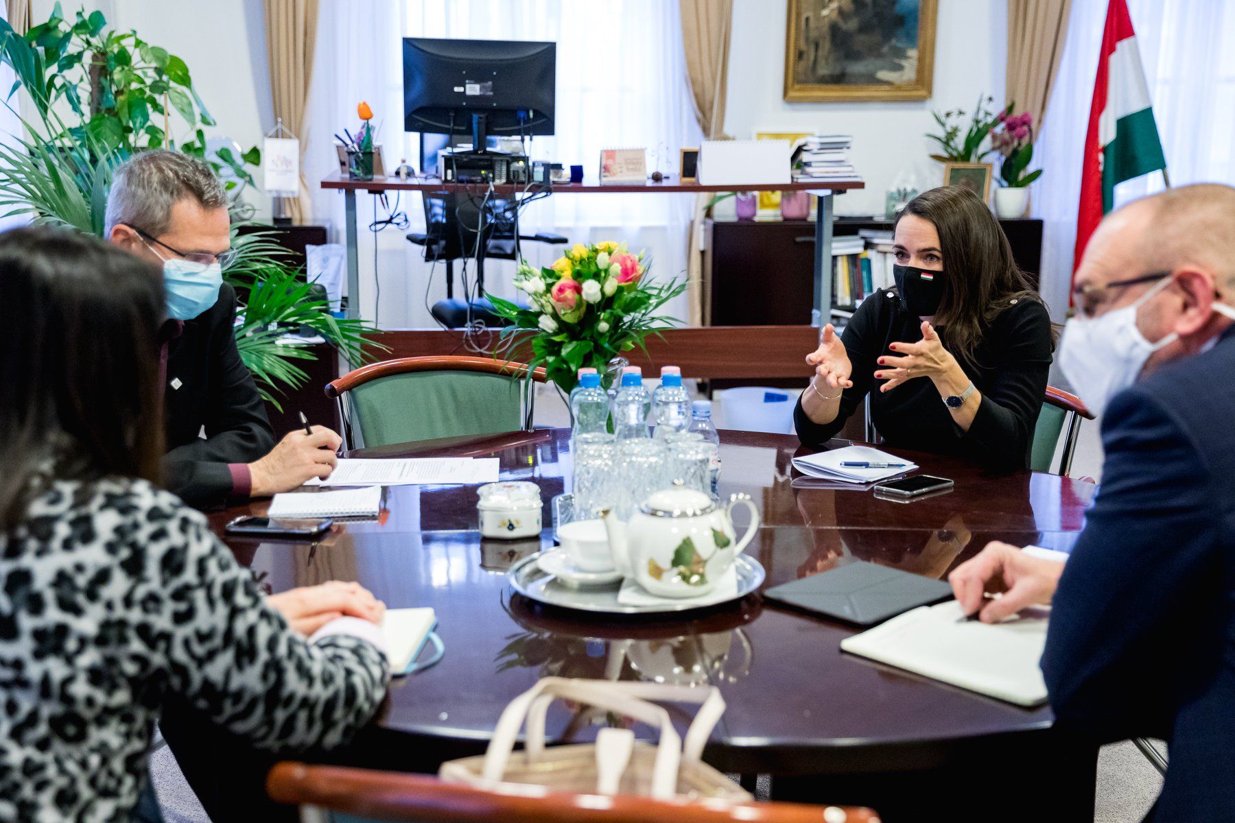 Családszervezetekkel egyeztetett Novák Katalin