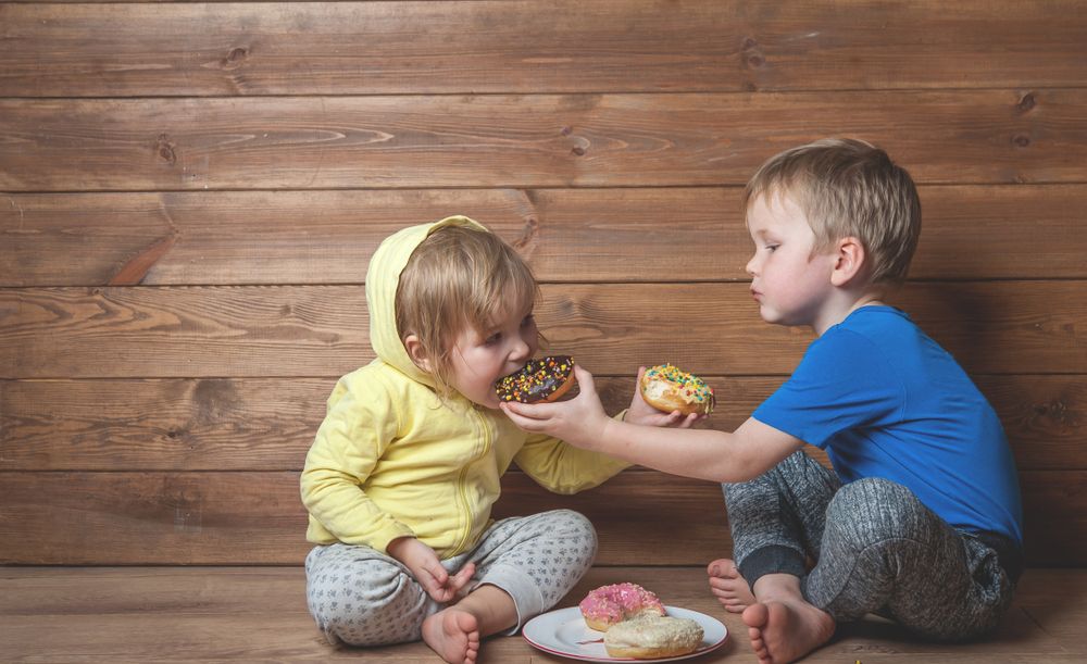 Alapítványt hoz létre az államfő a koronavírus miatt árván maradt gyermekek megsegítésére