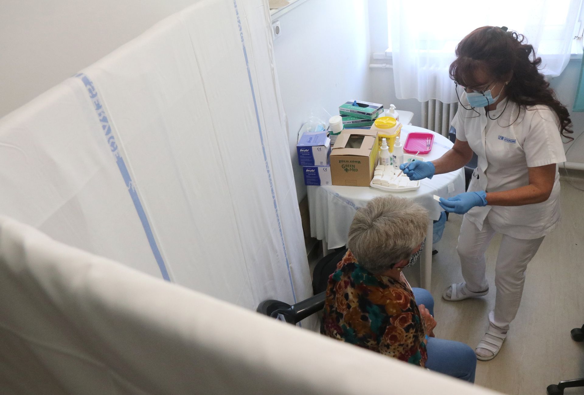 A járvány idején helytálló nőket díjazza a Nők Magyarországért Klub idén is