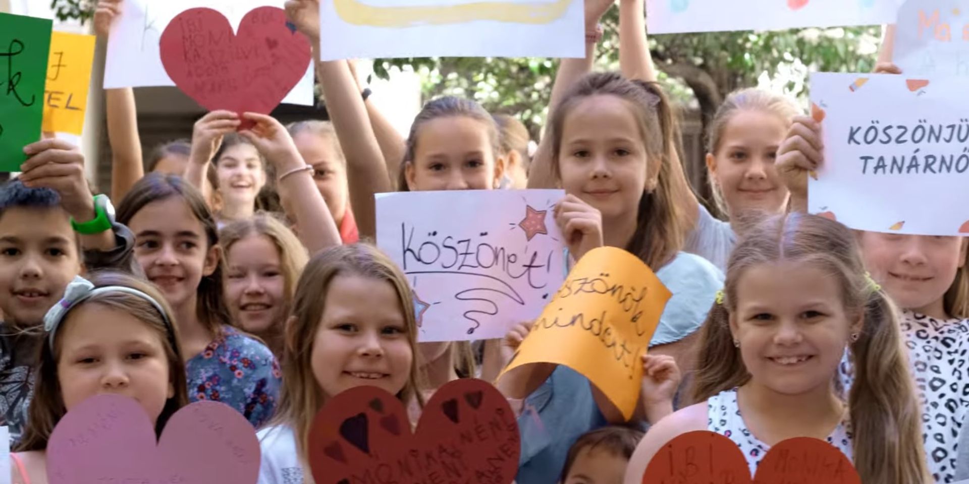 Ilyen meglepetéssel készültek tanáraiknak!