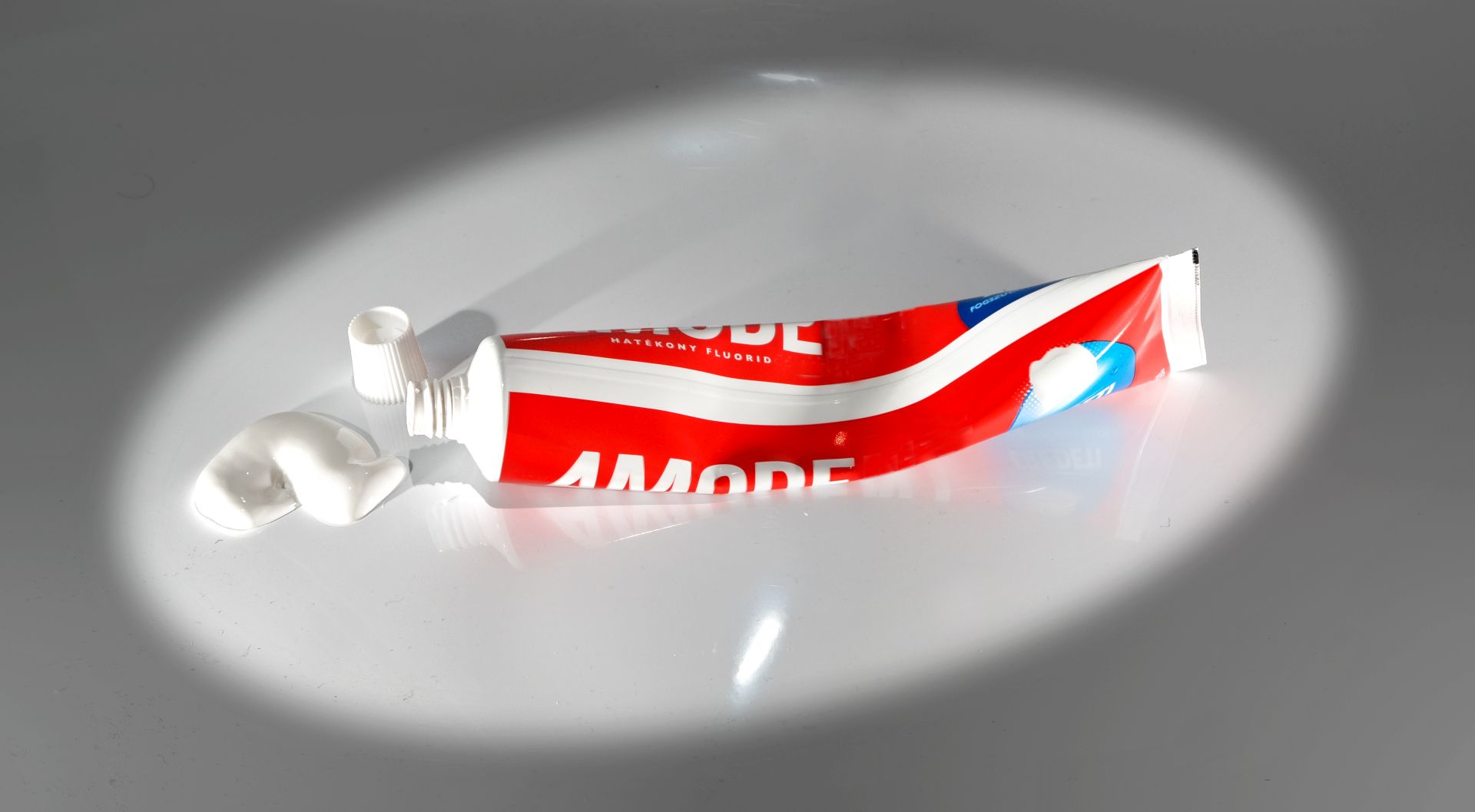 Mindennapi rigolyáink – hogyan „éljük túl” a családunkat? 