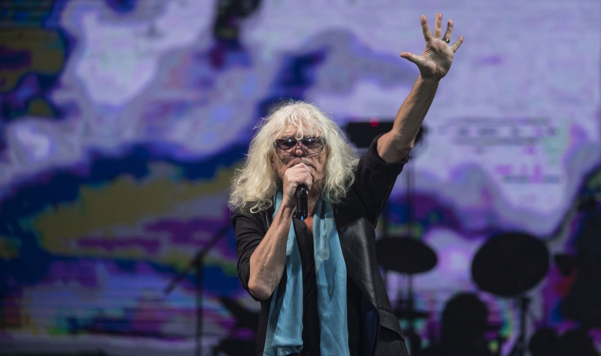 Elhunyt Kóbor János