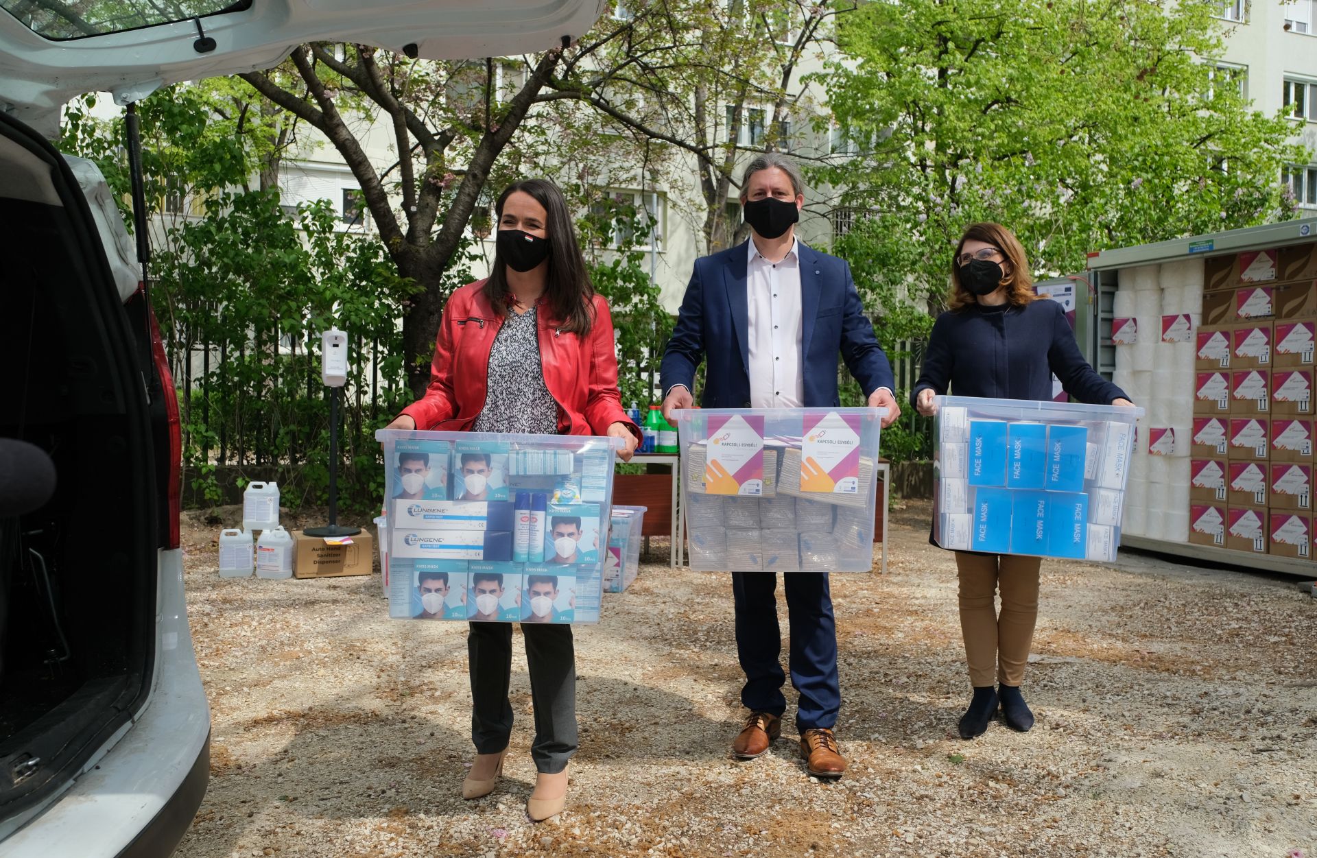 Járványvédelmi csomagok krízisközpontokban  élők számára